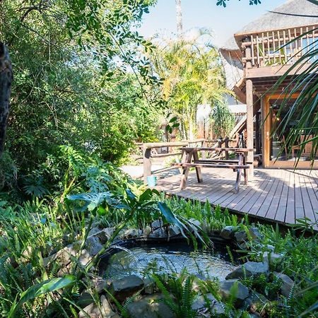 Tidewaters River Lodge Gonubie Eksteriør billede