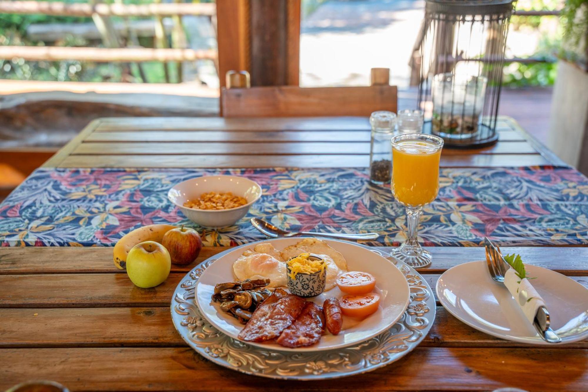 Tidewaters River Lodge Gonubie Eksteriør billede